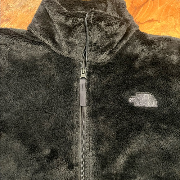 NWT North Face Women’s Osito Jacket - Picture 2 of 6